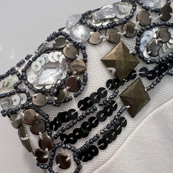 Adrienne Vittadini white dress with embellished shoulders - Picture 8 of 12